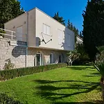 Villa Lapad